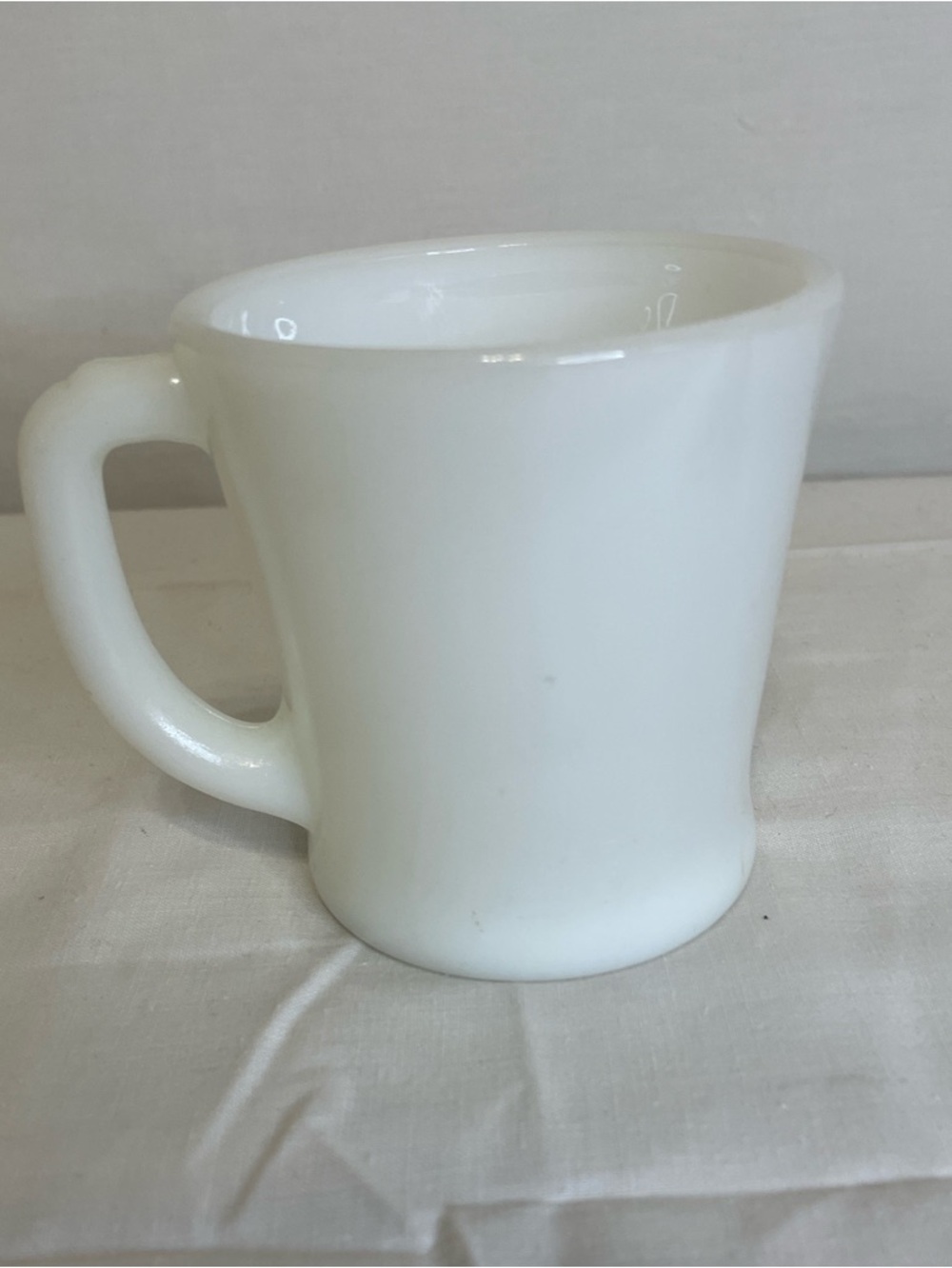 Vintage FIRE KING 1950s Milk Glass Mug with “D” Shaped Handle